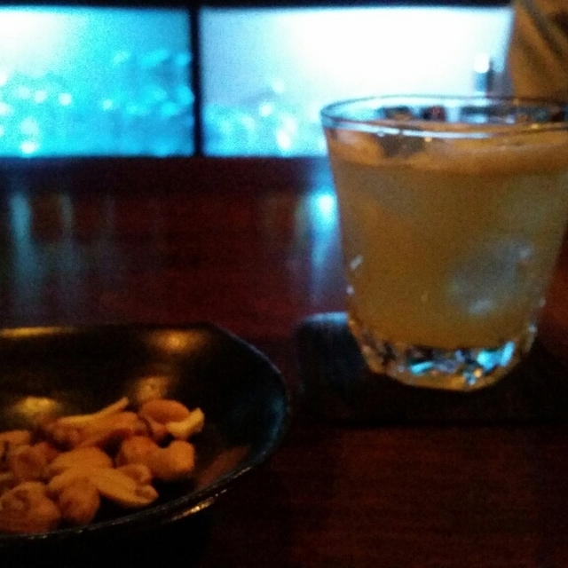 SHOT BAR HIDE AWAY