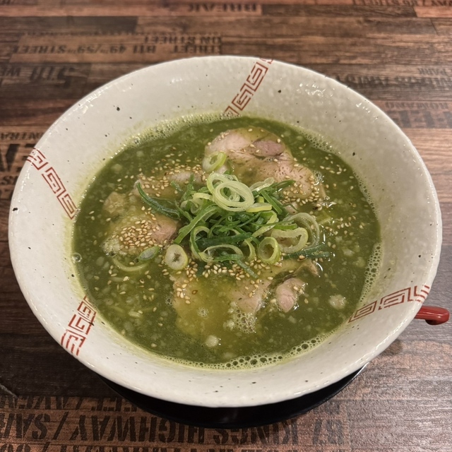紅茶ラーメン紅 ＫＵＲＥＮＡＩ