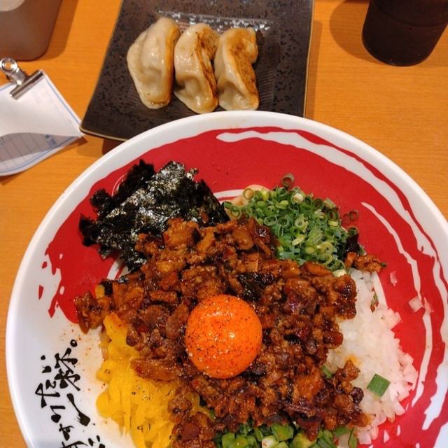 無限ラーメン 千日前店