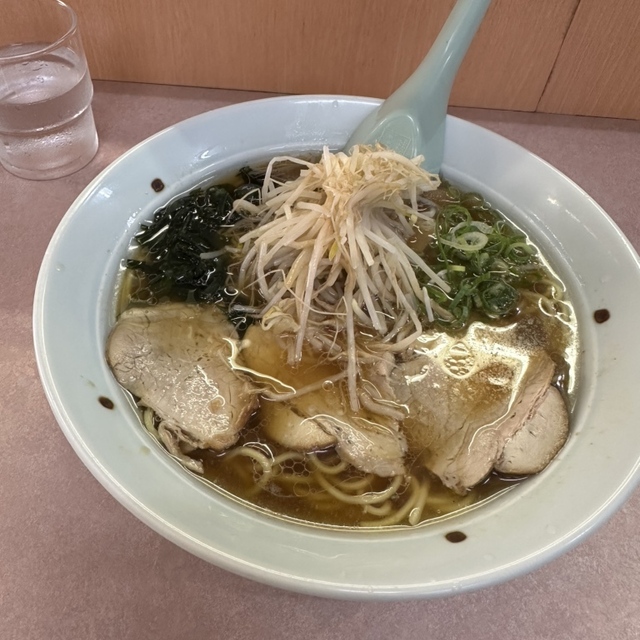 あかしや