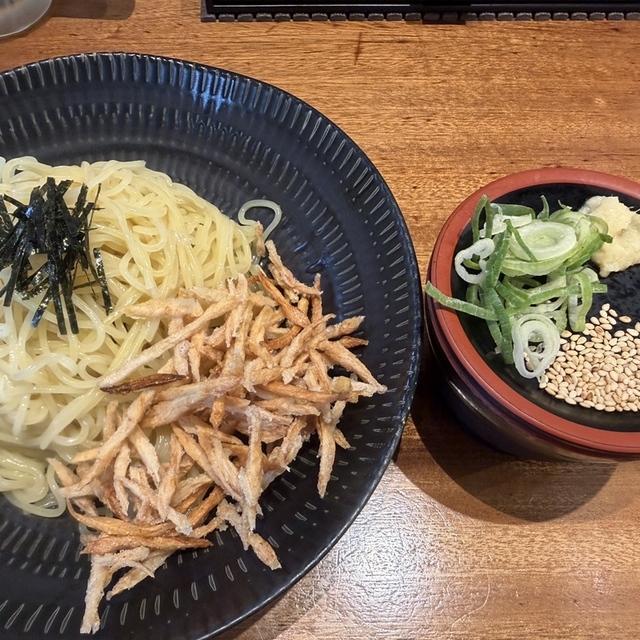 RAMEN ともむら