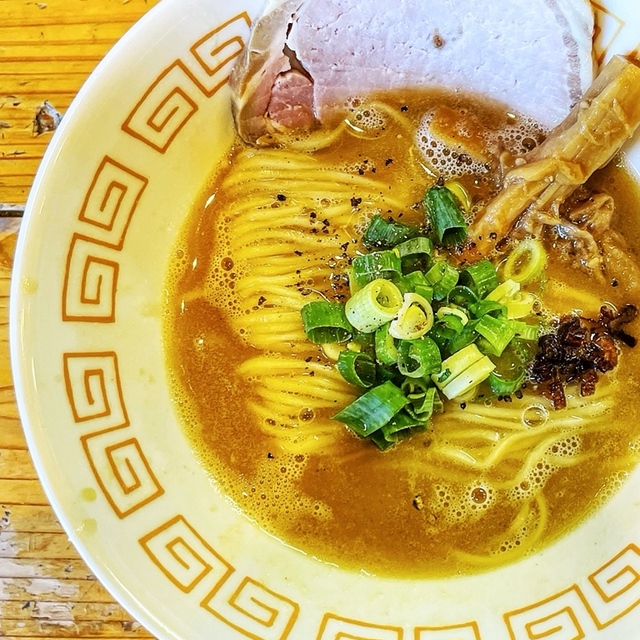 極麺 青二犀
