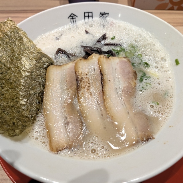 黒豚とんこつ金田家 なんばラーメン一座店