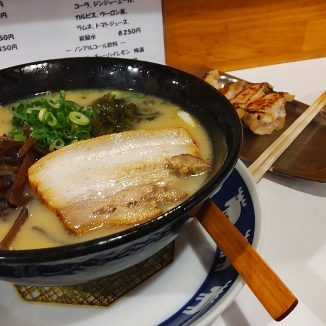 ラーメン屋台 なかみっつぁん