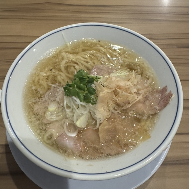 らーめん鱗 西中島店
