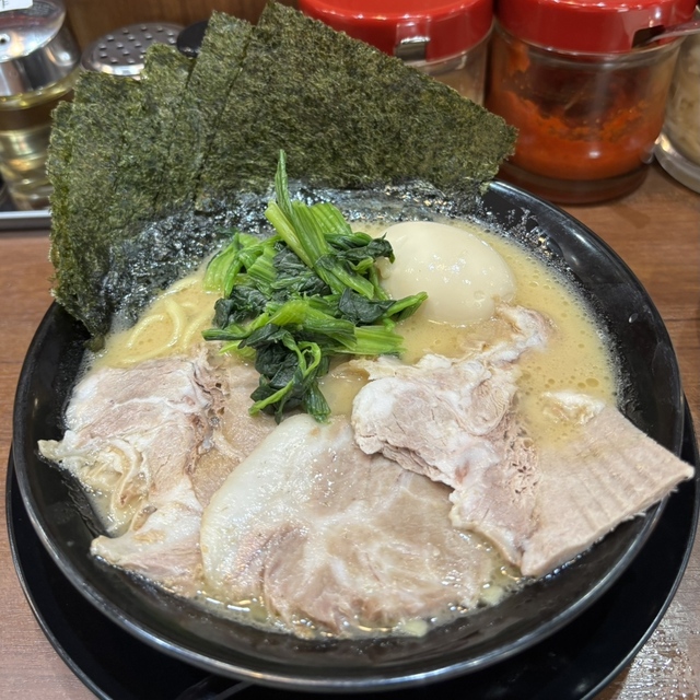 家系ラーメン 頂㐂家 新大阪店