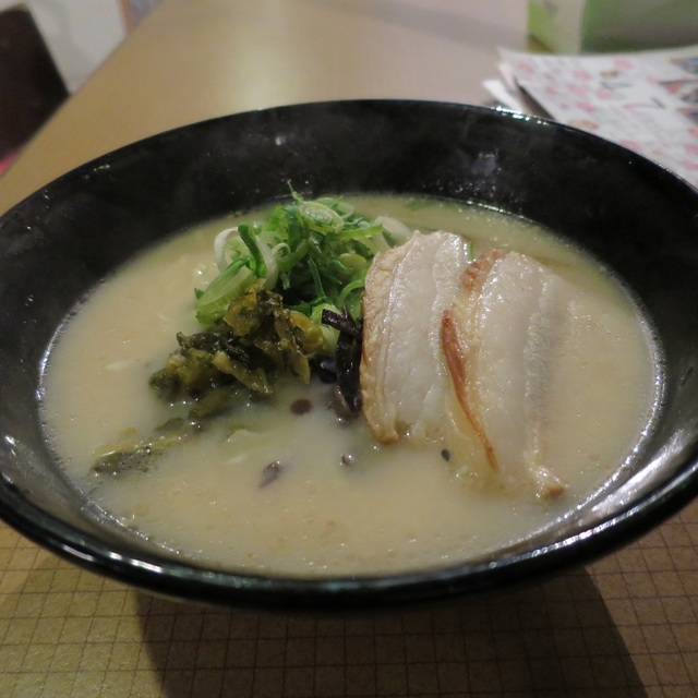 なかみっつぁん