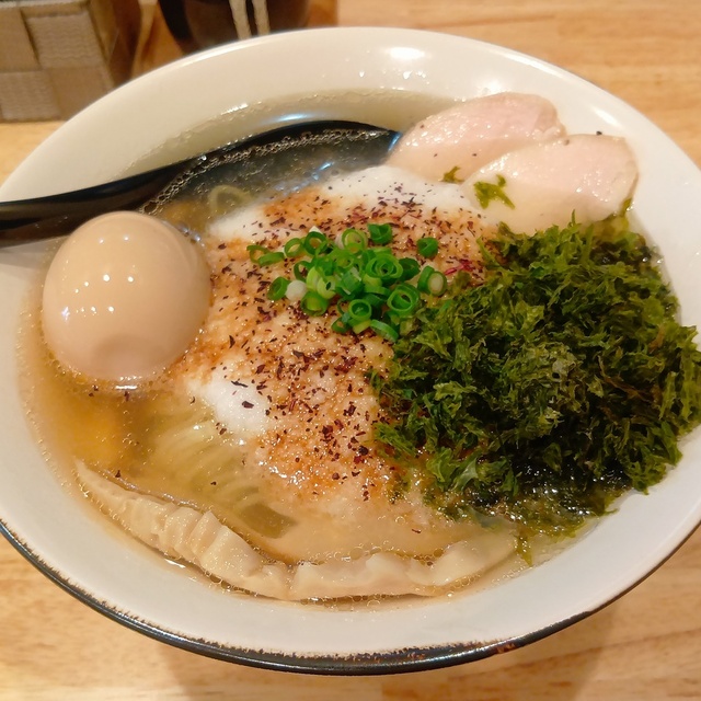 煮干しラーメン専門店 うしお