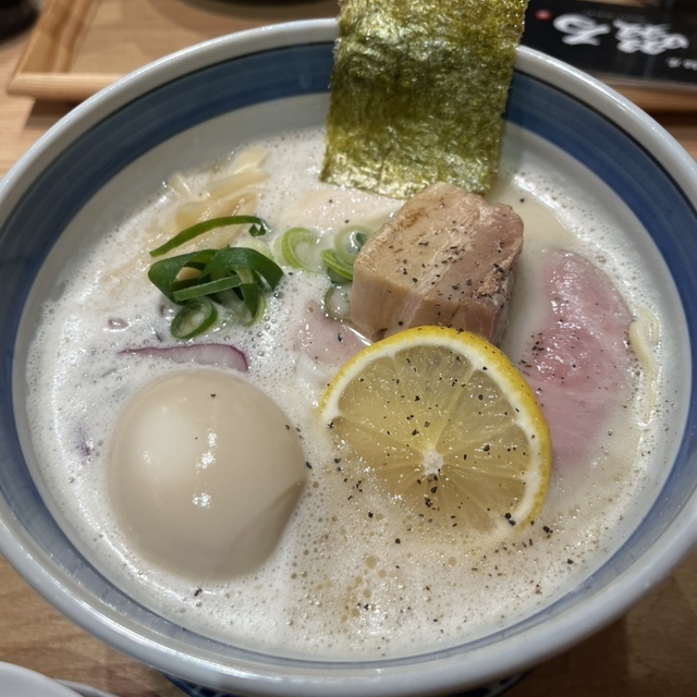 京都二条 麺屋 啜る