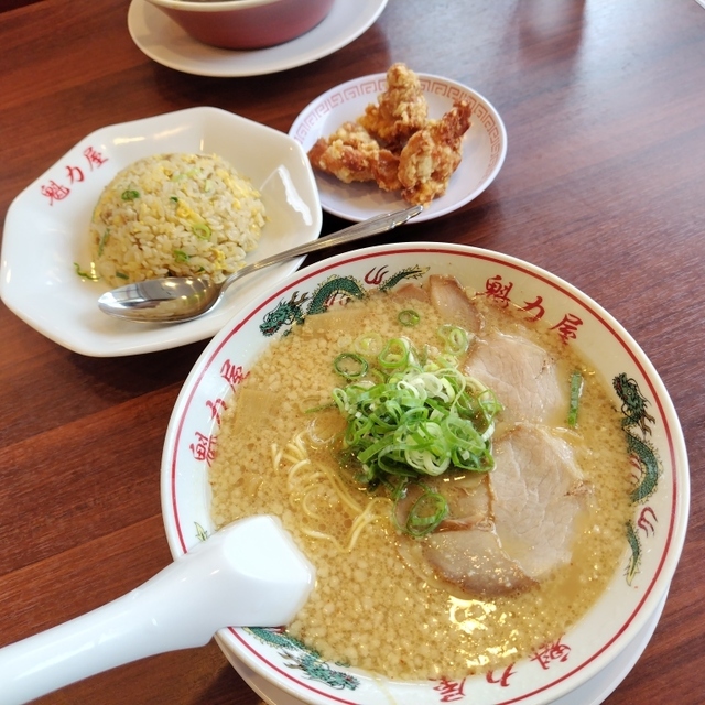 京都北白川ラーメン魁力屋 寝屋川店