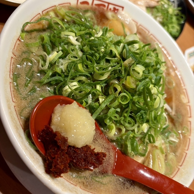 二両半 布施駅前店