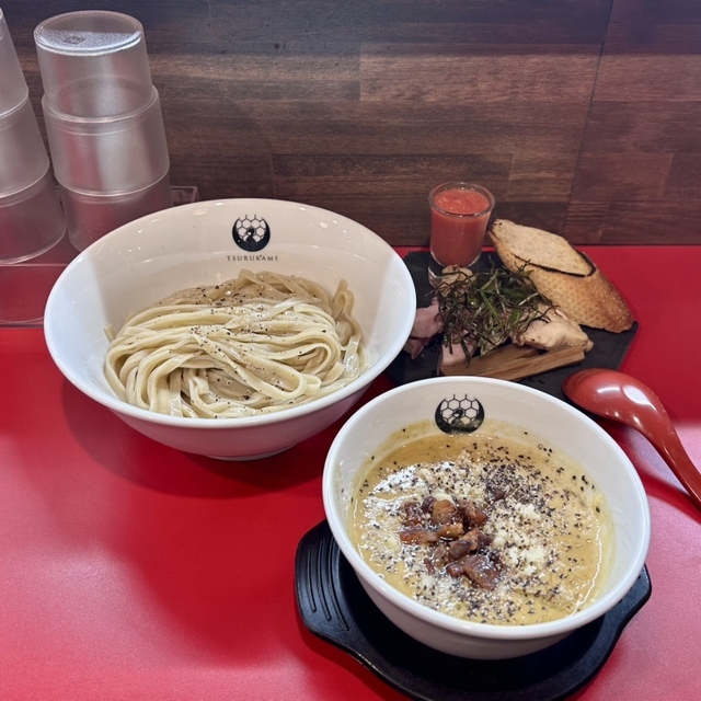 京つけめん つるかめ 六角