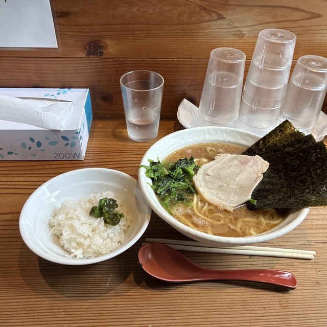 横浜家系ラーメン 満月家